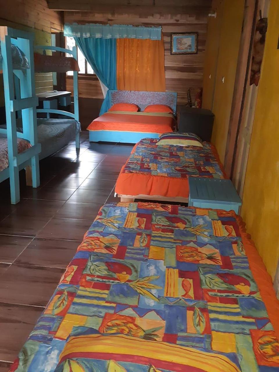 Wood House Hostel La Fortuna Zewnętrze zdjęcie